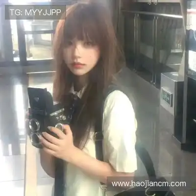 华熙皎